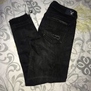 American Eagle distressed jeans